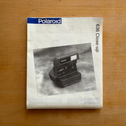 Polaroid 636 Close Up Instant Camera + Box and Manual - Image 9