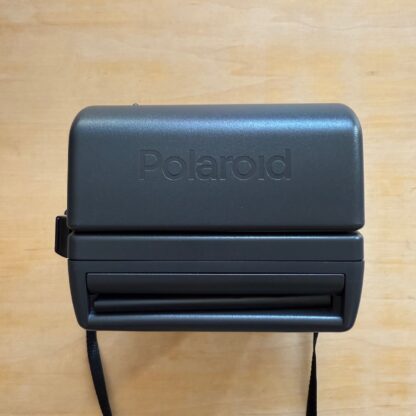 Polaroid 636 Close Up Instant Camera + Box and Manual - Image 4