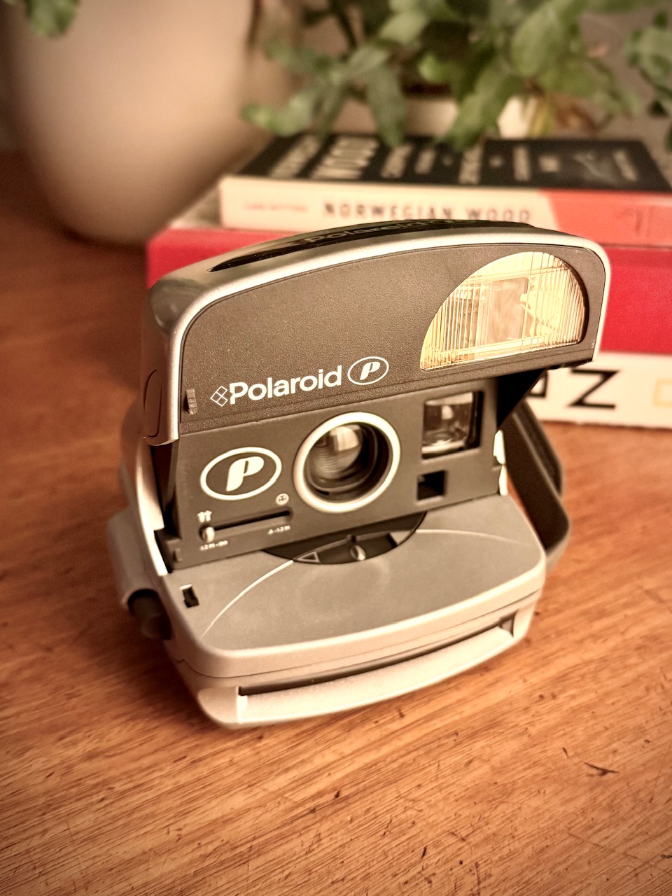Polaroid P 600 Instant Camera