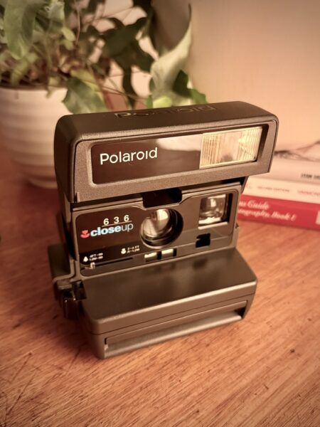 Polaroid 636 Close Up Instant Camera + Box and Manual